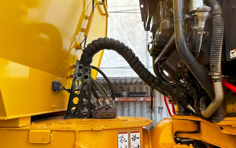 Cable Connection on Water Truck