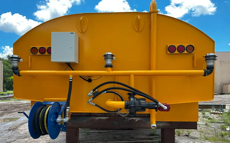 Water Tank Truck Rear